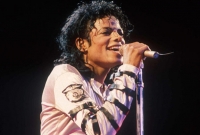 ‘Babası, Michael Jackson’a kimyasal hadım uyguladı’ iddiası